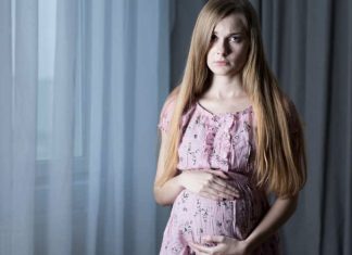 Teen pregnancy rate falls 42.6 percent after UK cuts sex-ed, birth-control funding