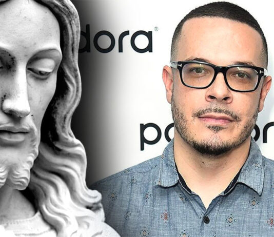 Shaun King: Statues of Jesus Christ are ‘form of white supremacy,’ should be torn down